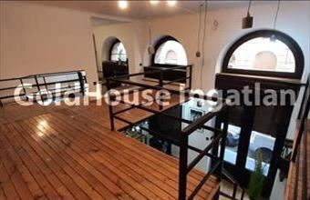 Kiadó Budapest VII. kerületi üzlethelyiség utcafronton hirdetés (63442773)