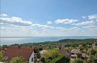 Eladó Balatonalmádi családi ház hirdetés (88788452)