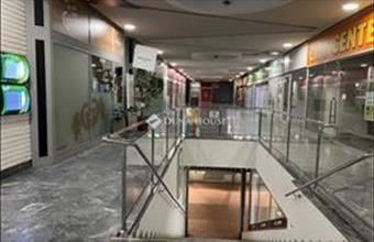 Eladó Veszprémi üzlethelyiség utcafronton hirdetés (98333533)