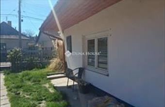 Eladó Dömsödi családi ház hirdetés (81229535)