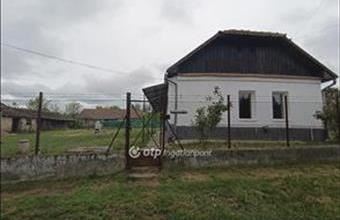 Eladó Pándi családi ház hirdetés (57524393)