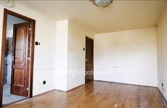 Eladó Budapest XV. kerületi családi ház hirdetés (48732958)