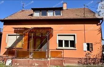 Eladó Kiskunfélegyházai családi ház hirdetés (44137325)