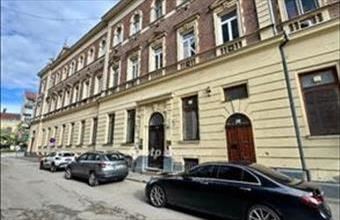 Eladó Debreceni üzlethelyiség utcafronton hirdetés (32923673)