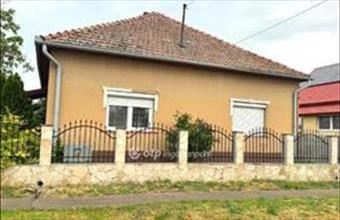 Eladó Tiszanánai családi ház hirdetés (59611356)