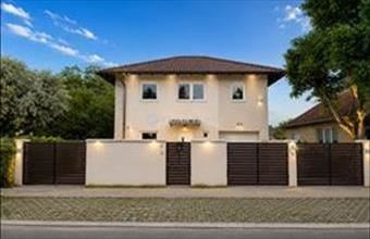 Eladó Budapest XVIII. kerületi családi ház hirdetés (33987592)