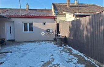 Eladó Budapest XXI. kerületi családi ház hirdetés (14538911)