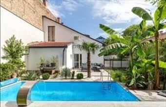 Eladó Budapest IV. kerületi családi ház hirdetés (82324396)