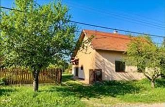 Eladó Kőröshegyi családi ház hirdetés (31394865)