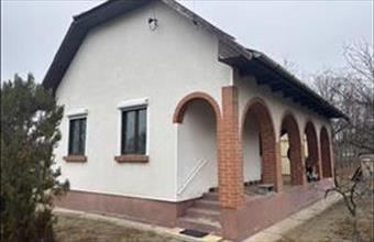 Eladó Szentmártonkátai családi ház hirdetés (23829245)