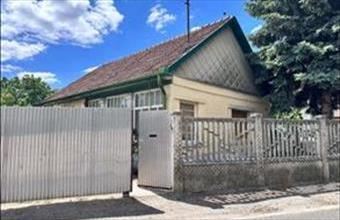 Eladó Nagykátai családi ház hirdetés (75333563)