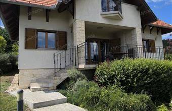 Eladó Balatongyöröki családi ház hirdetés (21829728)