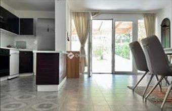 Eladó Budapest III. kerületi családi ház hirdetés (33994739)