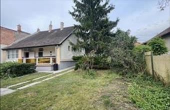 Eladó Budapest XVIII. kerületi családi ház hirdetés (41525476)