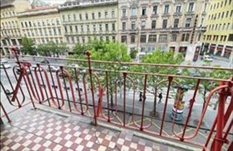 Eladó Budapest VIII. kerületi tégla lakás hirdetés (49345589)