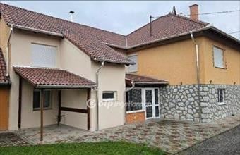 Eladó Felsőtárkányi családi ház hirdetés (33828283)