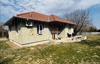 Eladó Tápiószecsői családi ház hirdetés (34264755)