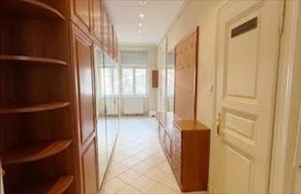 Eladó Budapest VI. kerületi tégla lakás hirdetés (25343324)