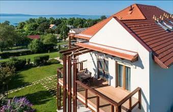 Eladó Balatonakali tégla lakás hirdetés (69325547)