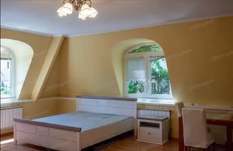 Kiadó Budapest III. kerületi családi ház hirdetés (44269857)