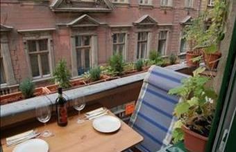 Kiadó Budapest VIII. kerületi tégla lakás hirdetés (33232614)