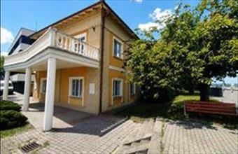 Kiadó Mohácsi iroda irodaházban hirdetés (96289274)