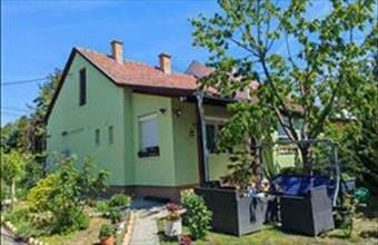 Eladó Kőröshegyi családi ház hirdetés (41863383)