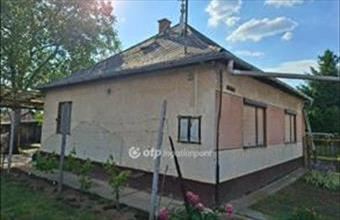 Eladó Hajdúböszörményi családi ház hirdetés (41756227)