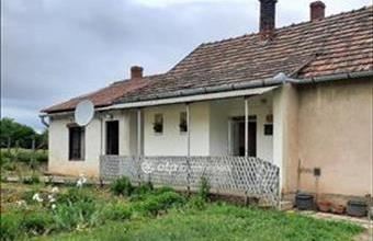 Eladó Enyingi családi ház hirdetés (69394883)
