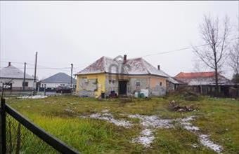 Eladó Poroszlói egyéb vendéglátó ingatlan hirdetés (84743395)