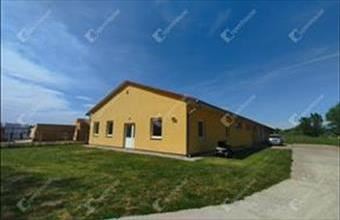 Kiadó Kaposújlaki raktár hirdetés (92976443)