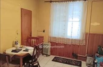 Eladó Kenderesi ikerház hirdetés (34323499)