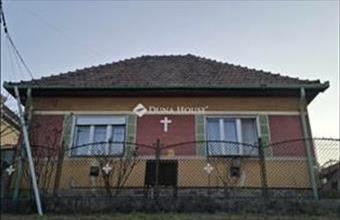 Eladó Vácegresi családi ház hirdetés (85833668)