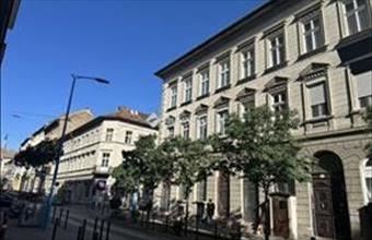 Eladó Budapest VII. kerületi tégla lakás hirdetés (72435943)