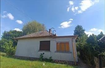 Eladó Balatonfenyvesi hétvégi ház hirdetés (69497763)