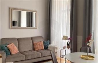 Kiadó Budapest V. kerületi tégla lakás hirdetés (57924274)