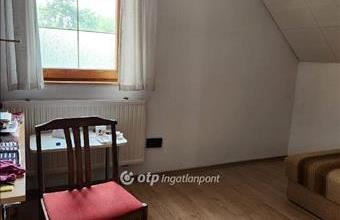 Eladó Budapest XXI. kerületi családi ház hirdetés (75947996)