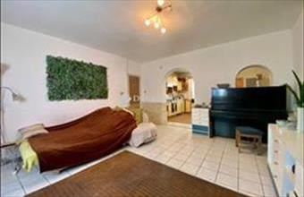 Eladó Budapest XXI. kerületi családi ház hirdetés (41449434)