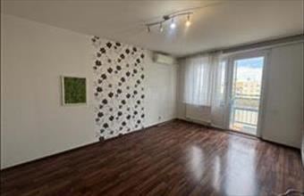 Eladó Debreceni panel lakás hirdetés (22341351)