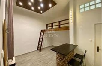 Eladó Budapest VI. kerületi tégla lakás hirdetés (77344613)