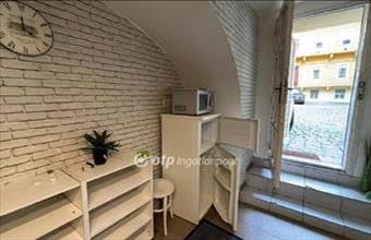Eladó Budapest VI. kerületi tégla lakás hirdetés (42613938)