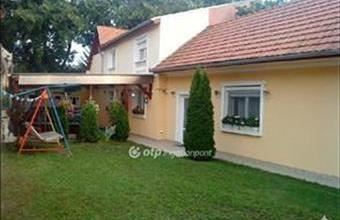 Eladó Debreceni családi ház hirdetés (57881744)