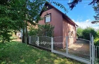 Eladó Hajdúszoboszlói hétvégi ház hirdetés (74654373)