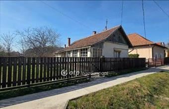 Eladó Nádudvari családi ház hirdetés (95937988)