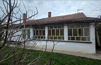 Eladó Nádudvari családi ház hirdetés (74737895)