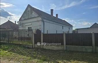 Eladó Létavértesi családi ház hirdetés (27531436)
