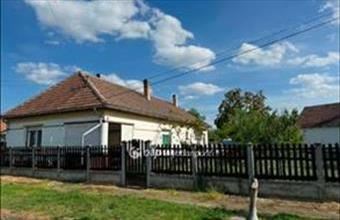 Eladó Tápiógyörgyei házrész hirdetés (43974242)
