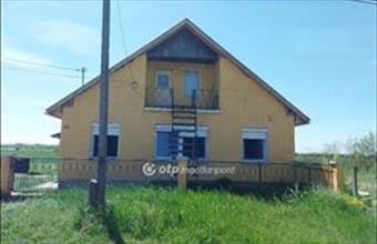 Eladó Körösladányi családi ház hirdetés (69464317)