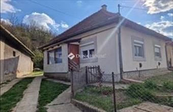 Eladó Bényei családi ház hirdetés (45944579)