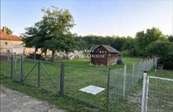 Eladó Győrszemerei lakóövezeti telek hirdetés (34644134)